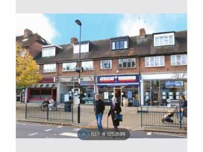 Bungalow For Rent in Kingston upon Thames, United Kingdom