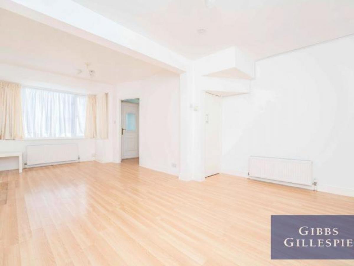 Picture of Home For Rent in Uxbridge, Greater London, United Kingdom