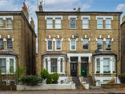Apartment For Rent in Twickenham, United Kingdom