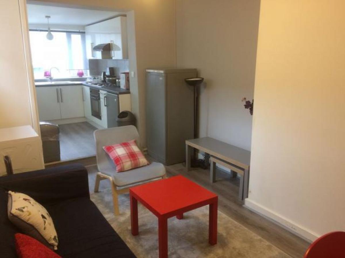 Picture of Home For Rent in Pontypridd, Mid Glamorgan, United Kingdom