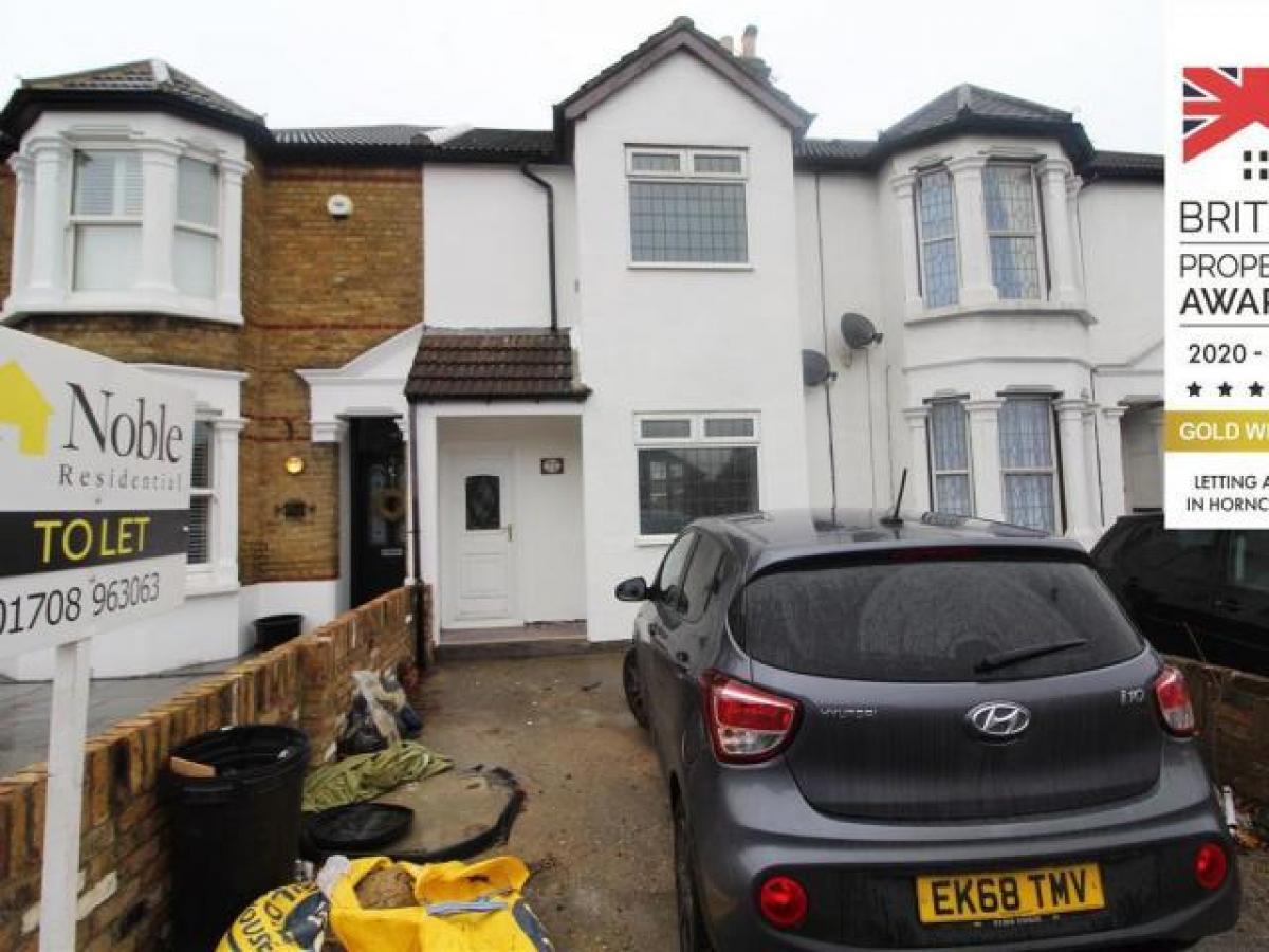 Picture of Home For Rent in Romford, Essex, United Kingdom