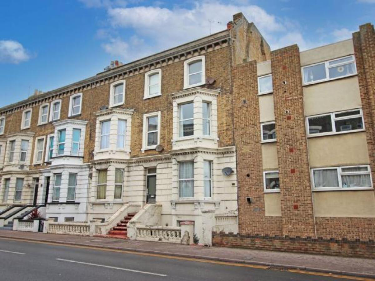 Picture of Apartment For Rent in Margate, Kent, United Kingdom