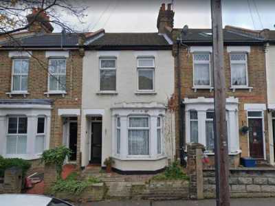 Home For Rent in Westcliff on Sea, United Kingdom