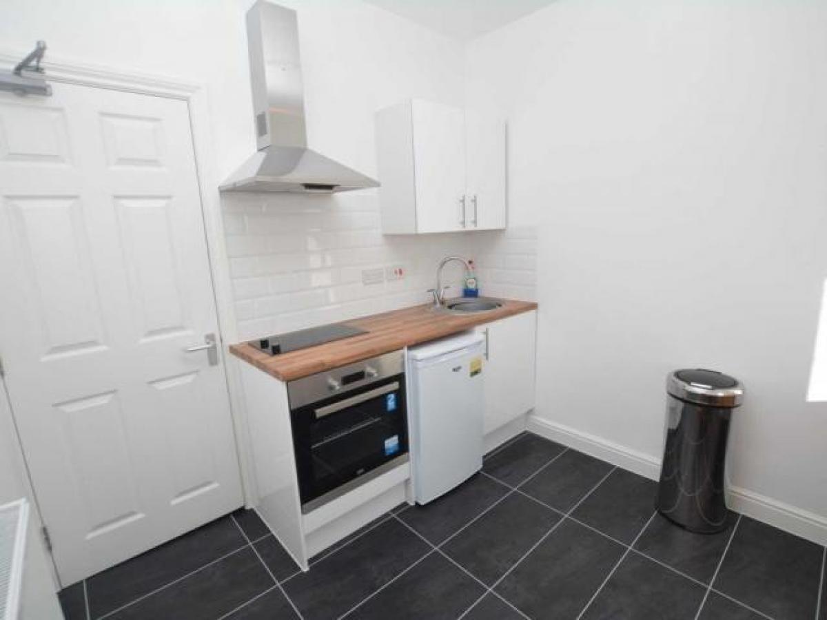 Picture of Apartment For Rent in Kettering, Northamptonshire, United Kingdom