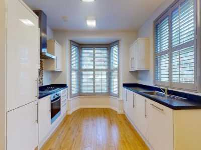 Apartment For Rent in Twickenham, United Kingdom