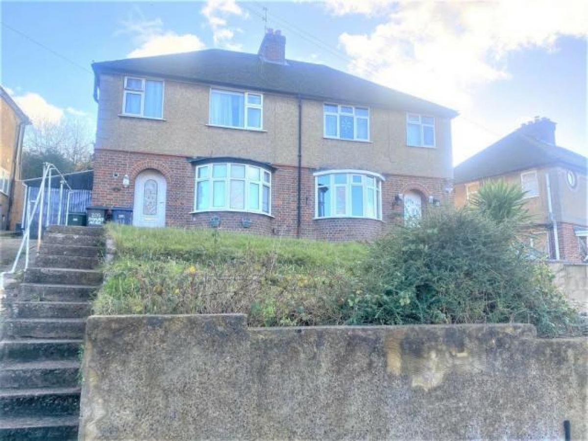 Picture of Home For Rent in High Wycombe, Buckinghamshire, United Kingdom