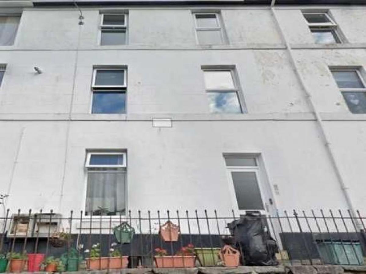 Picture of Apartment For Rent in Torquay, Devon, United Kingdom