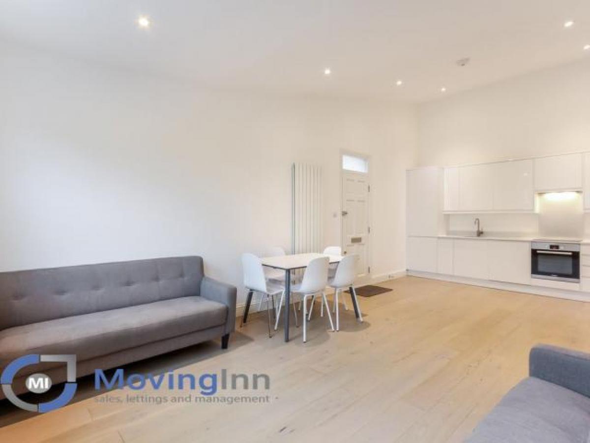 Picture of Bungalow For Rent in London, Greater London, United Kingdom