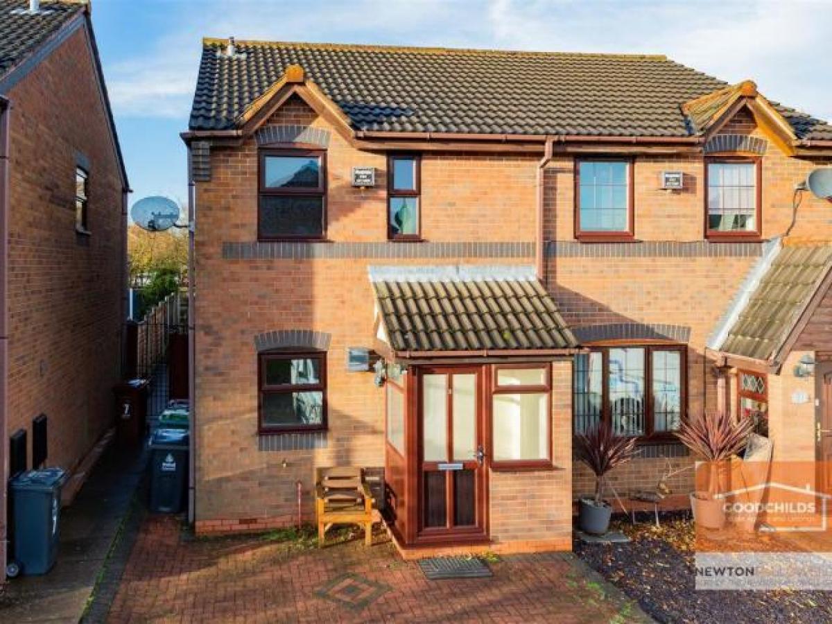 Picture of Home For Rent in Walsall, West Midlands, United Kingdom