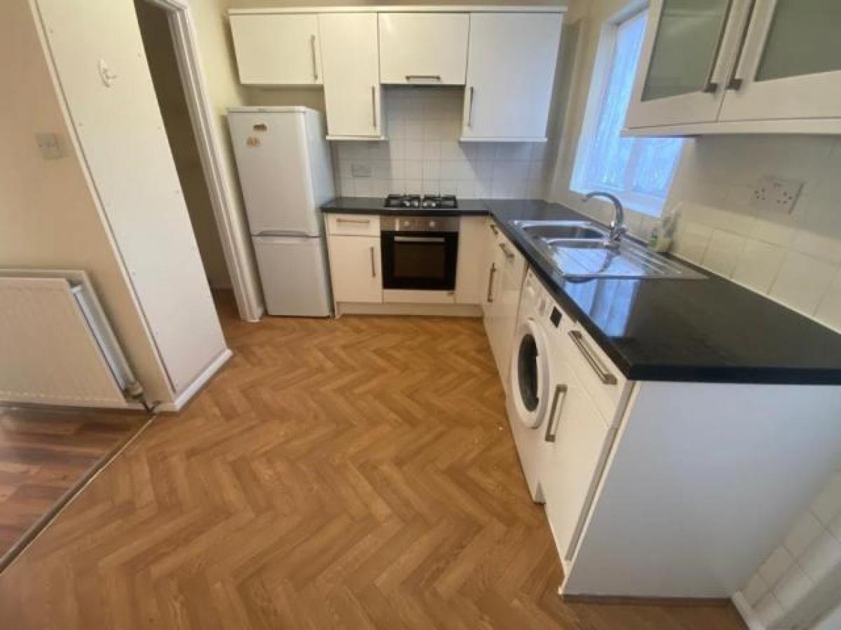 Picture of Home For Rent in Edgware, Greater London, United Kingdom