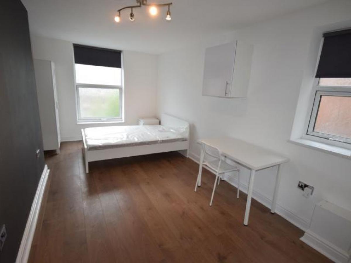 Picture of Apartment For Rent in Salford, Greater Manchester, United Kingdom