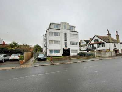 Apartment For Rent in Westcliff on Sea, United Kingdom