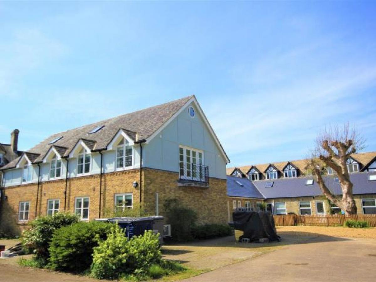 Picture of Apartment For Rent in Huntingdon, Cambridgeshire, United Kingdom