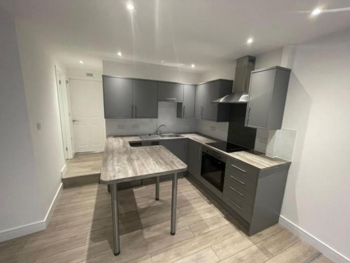 Picture of Apartment For Rent in Penryn, Cornwall, United Kingdom