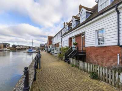 Home For Rent in Faversham, United Kingdom