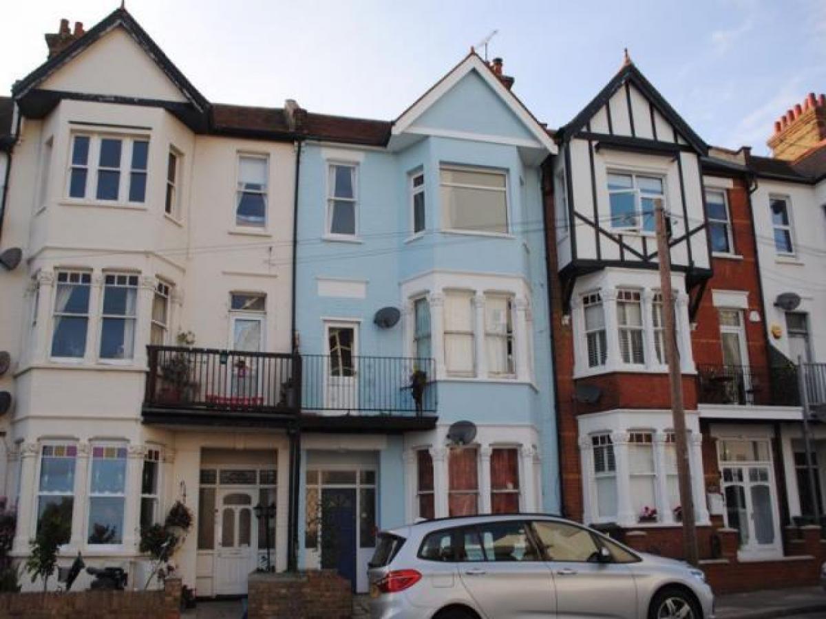 Picture of Apartment For Rent in Westcliff on Sea, Essex, United Kingdom