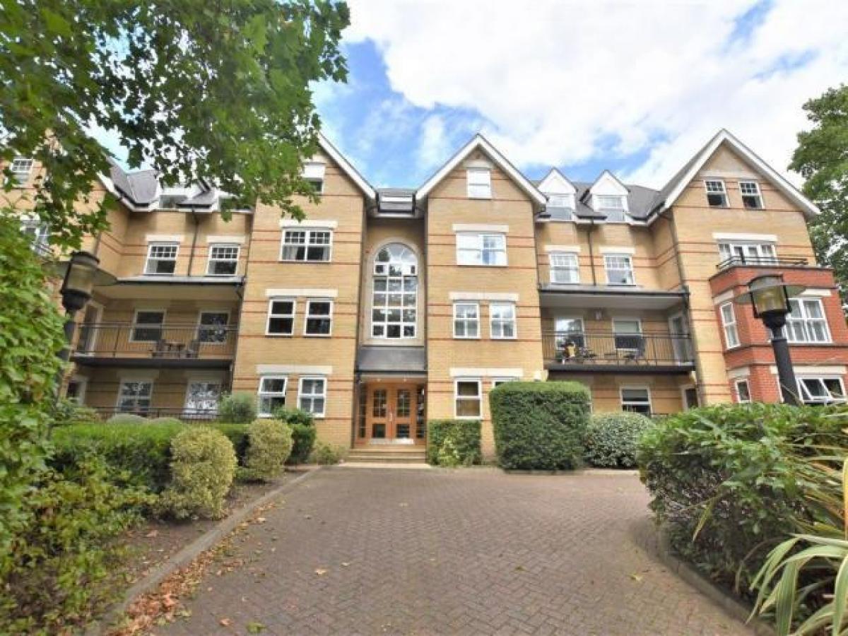 Picture of Apartment For Rent in Beckenham, Greater London, United Kingdom