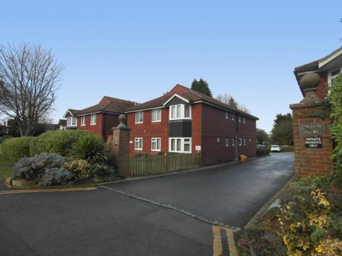 Picture of Apartment For Rent in Westerham, Kent, United Kingdom