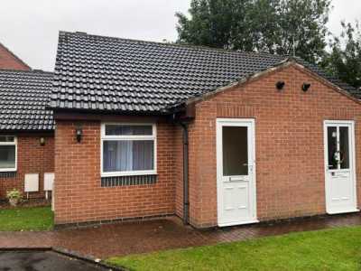 Bungalow For Rent in Ripley, United Kingdom