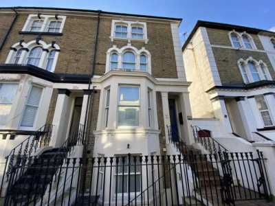 Apartment For Rent in Gravesend, United Kingdom