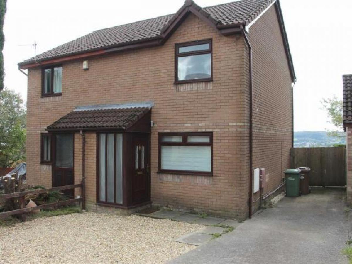 Picture of Home For Rent in Caerphilly, Mid Glamorgan, United Kingdom