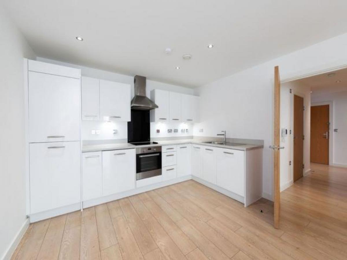 Picture of Apartment For Rent in Romford, Essex, United Kingdom