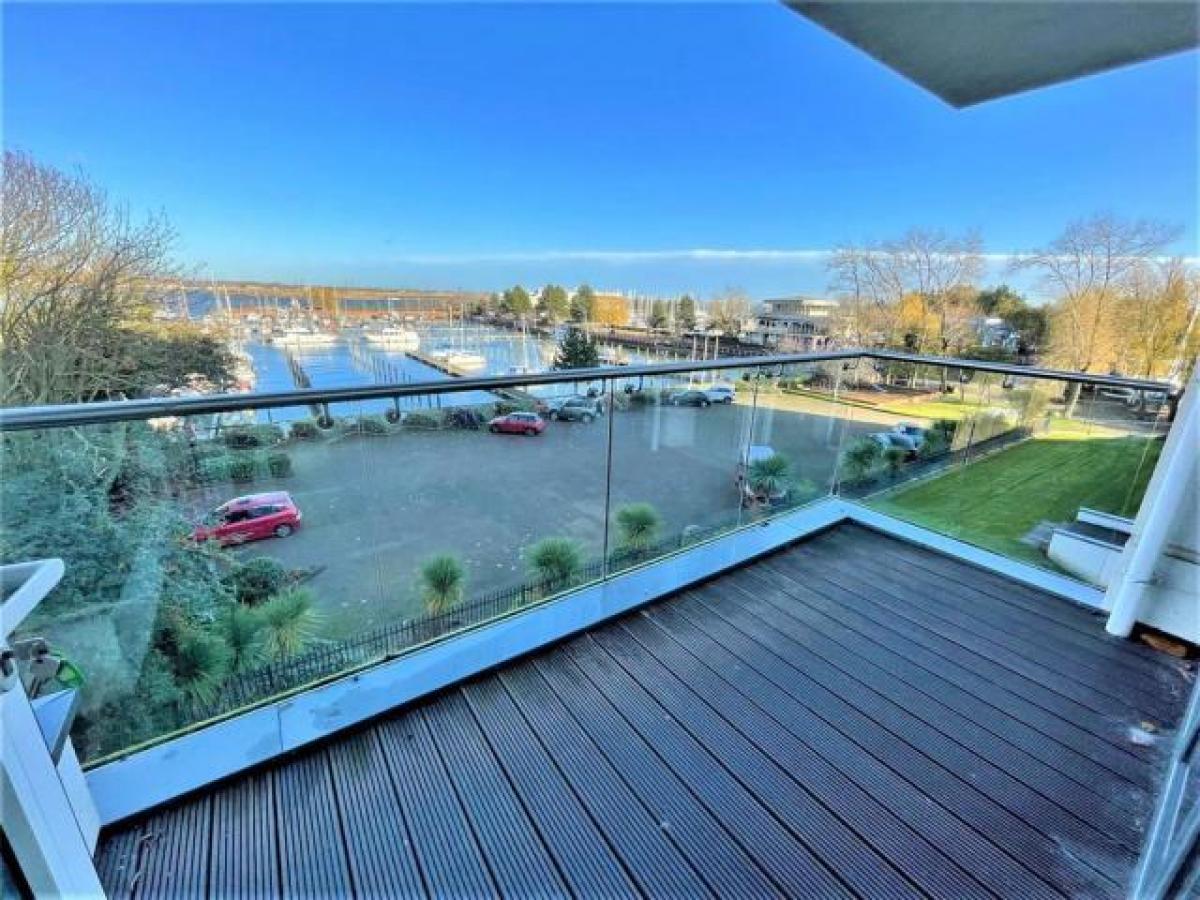 Picture of Apartment For Rent in Gillingham, Dorset, United Kingdom