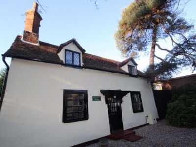 Home For Rent in Brentwood, United Kingdom