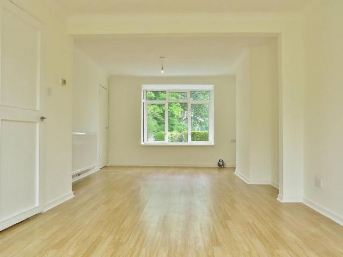 Picture of Home For Rent in Crawley, West Sussex, United Kingdom