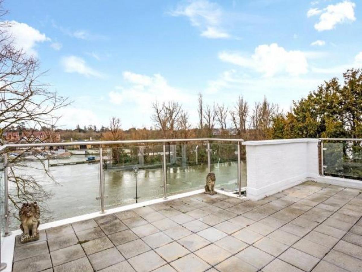 Picture of Apartment For Rent in Maidenhead, Berkshire, United Kingdom