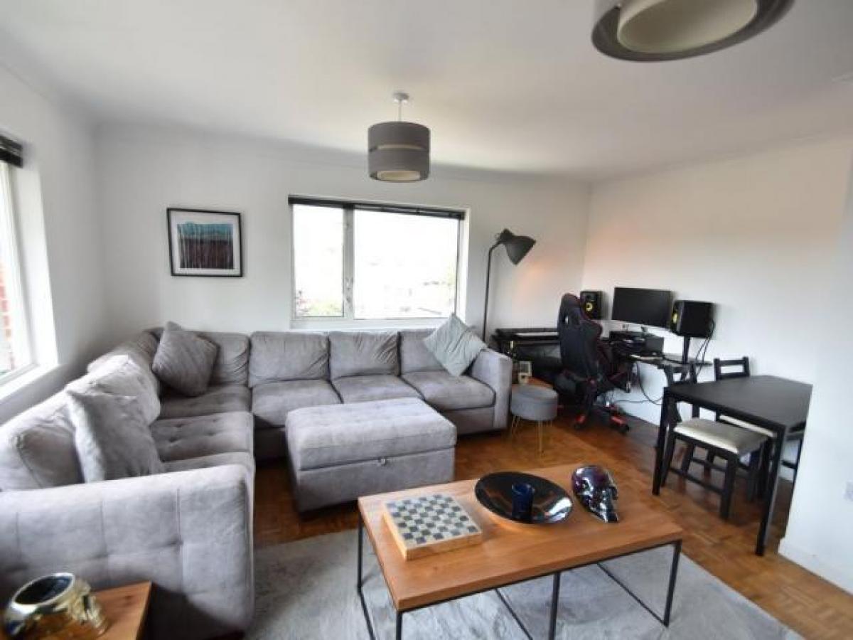 Picture of Apartment For Rent in Havant, Hampshire, United Kingdom