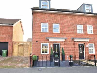Home For Rent in Waterlooville, United Kingdom