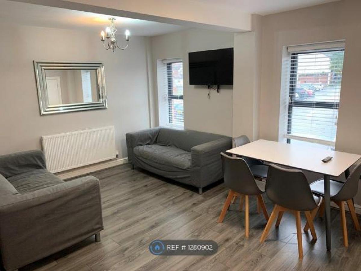 Picture of Apartment For Rent in Ormskirk, Lancashire, United Kingdom