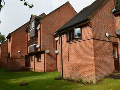 Apartment For Rent in Eastleigh, United Kingdom