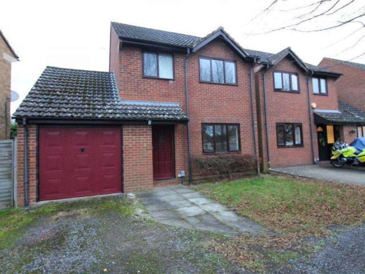 Picture of Home For Rent in Swindon, Wiltshire, United Kingdom