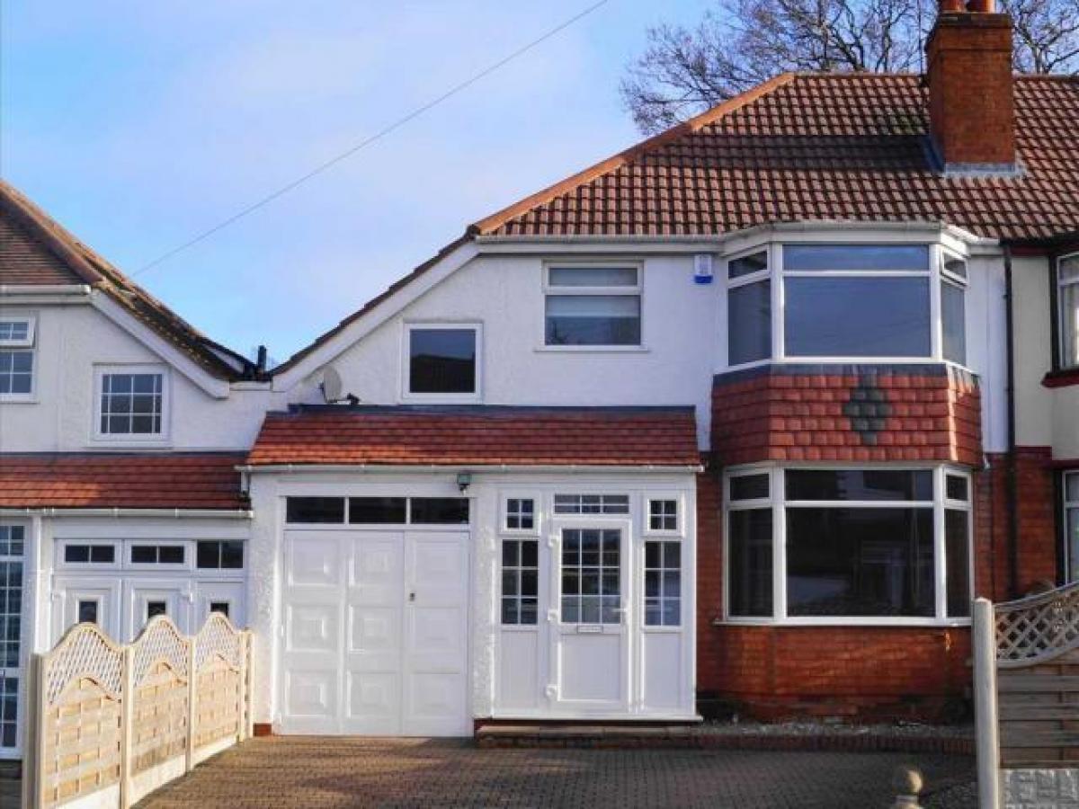 Picture of Home For Rent in Solihull, West Midlands, United Kingdom