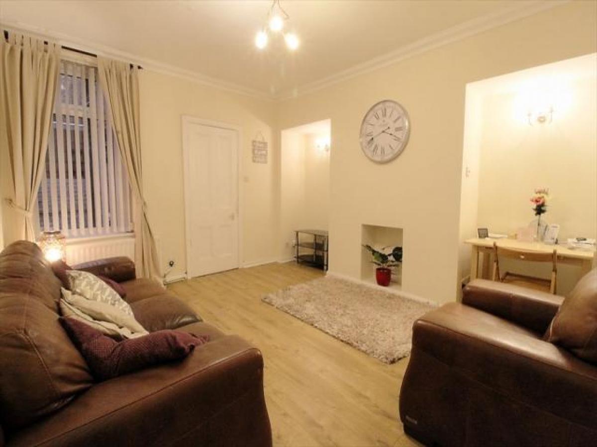Picture of Apartment For Rent in Gateshead, Tyne and Wear, United Kingdom