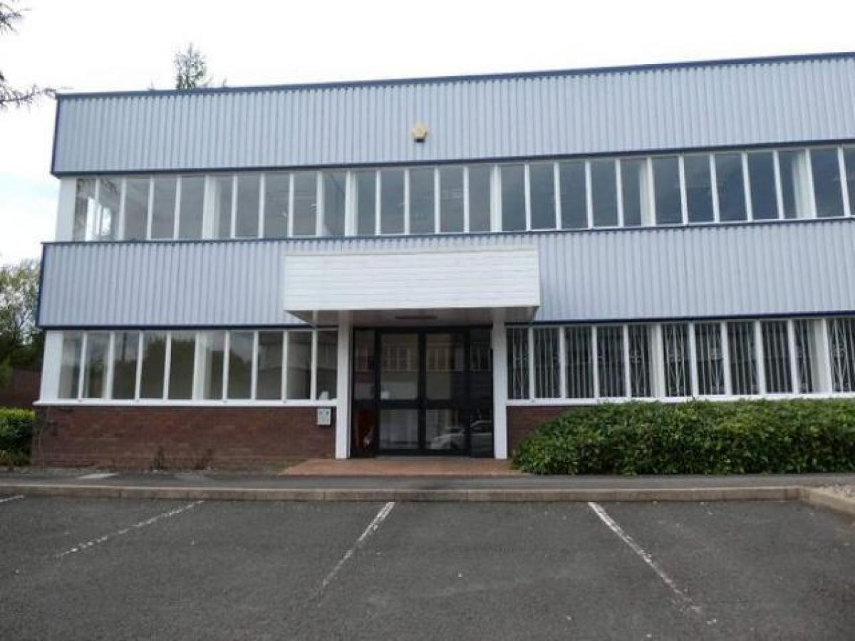 Picture of Home For Rent in Redditch, Worcestershire, United Kingdom