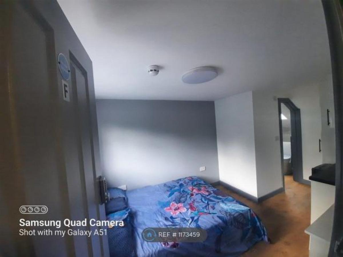 Picture of Apartment For Rent in Ashford, Kent, United Kingdom