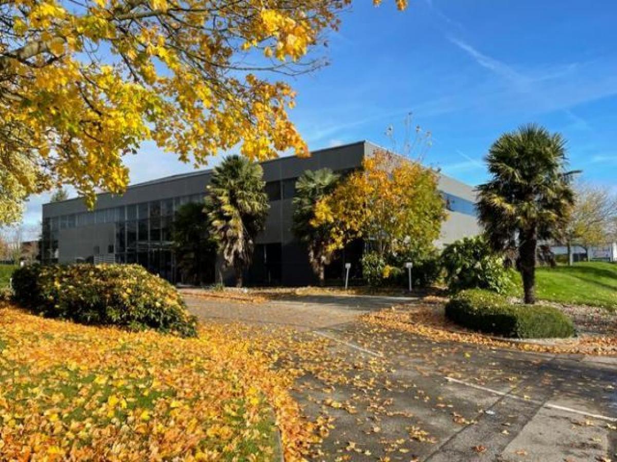 Picture of Office For Rent in Swindon, Wiltshire, United Kingdom