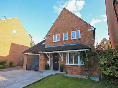 Home For Rent in East Grinstead, United Kingdom