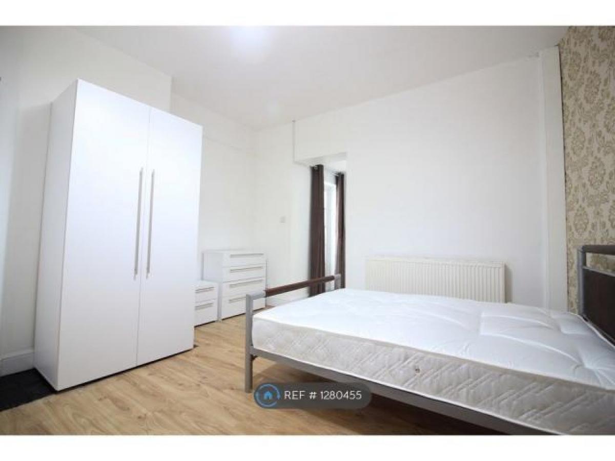 Picture of Apartment For Rent in Dover, Kent, United Kingdom