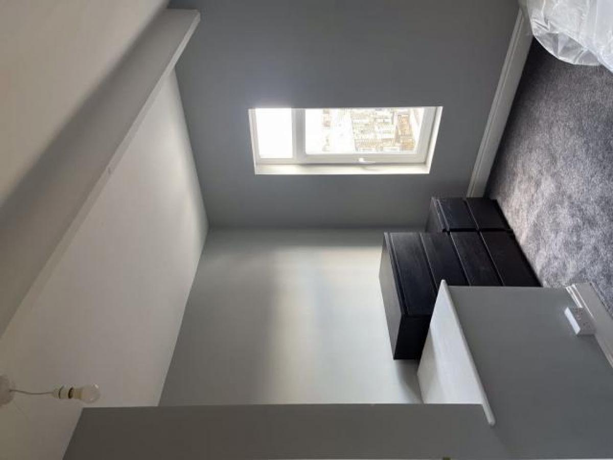 Picture of Apartment For Rent in Barnsley, South Yorkshire, United Kingdom