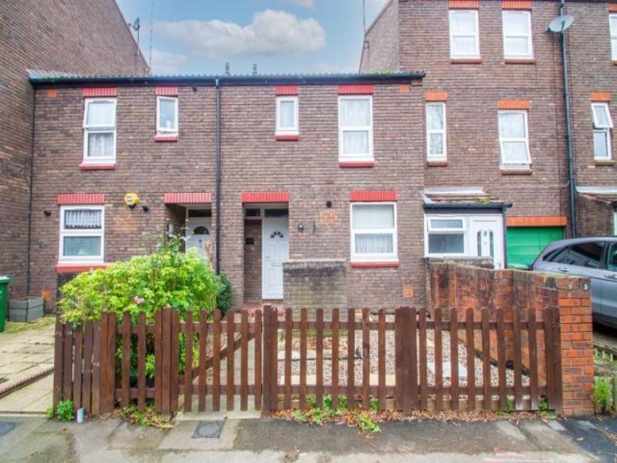 Picture of Home For Rent in Erith, Greater London, United Kingdom