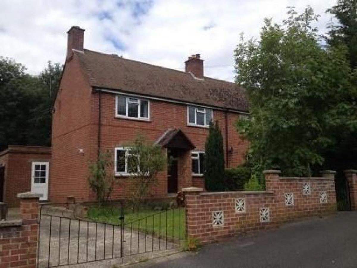 Picture of Home For Rent in Thatcham, Berkshire, United Kingdom