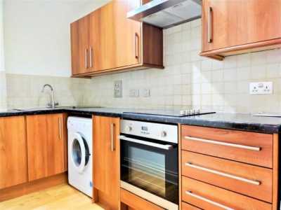 Apartment For Rent in Redhill, United Kingdom