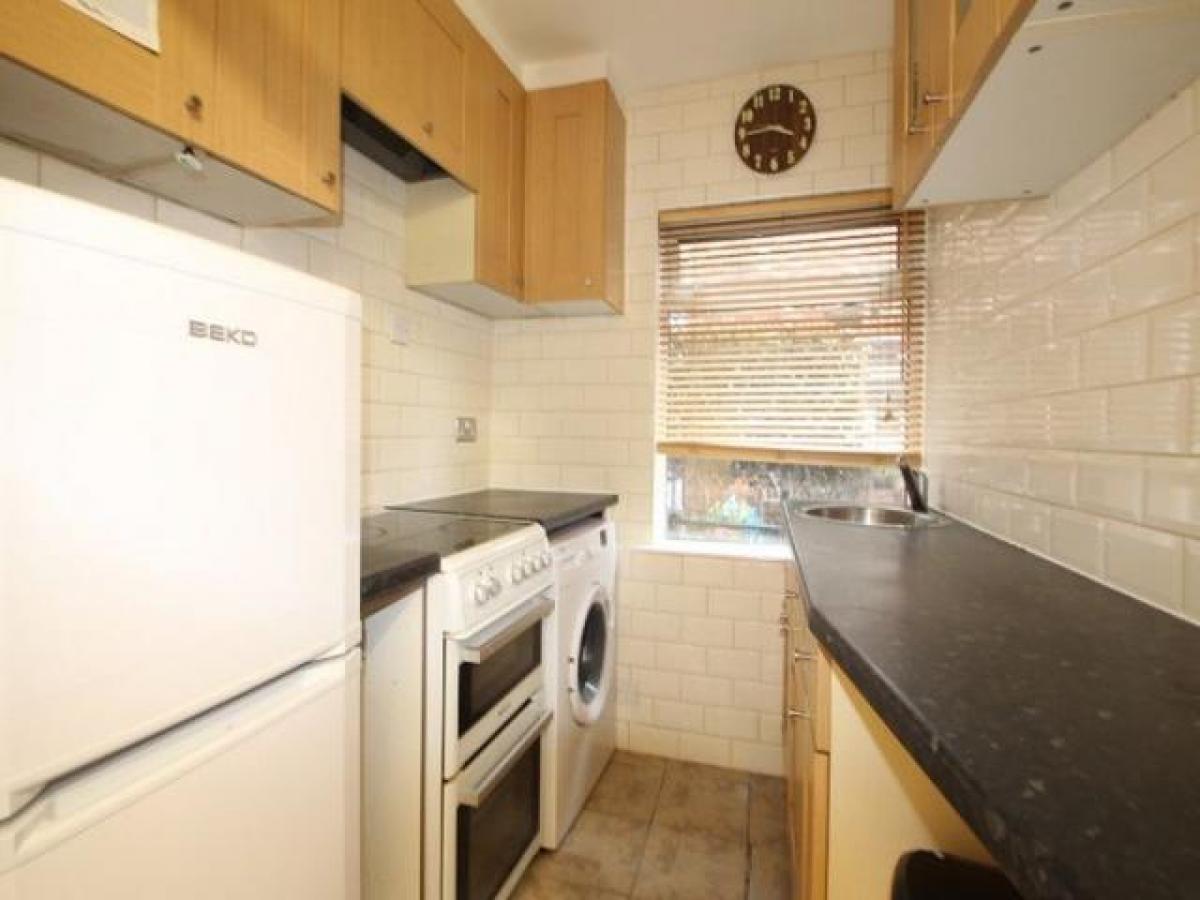 Picture of Apartment For Rent in Beckenham, Greater London, United Kingdom