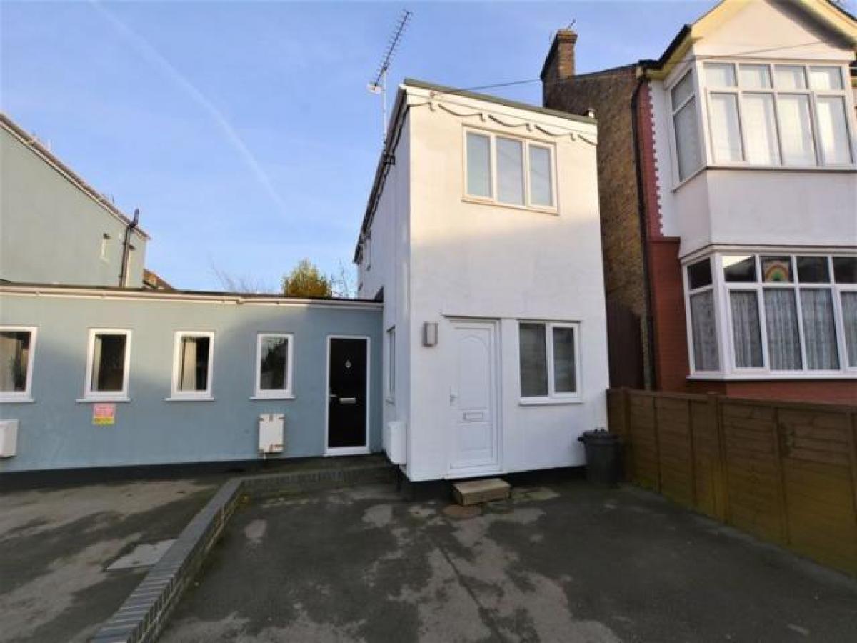 Picture of Home For Rent in Westcliff on Sea, Essex, United Kingdom