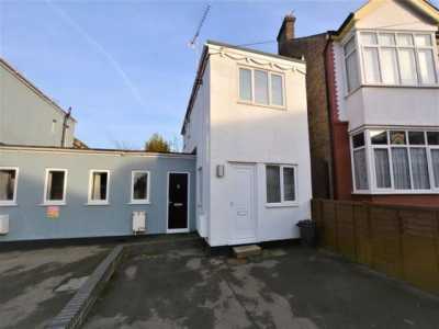 Home For Rent in Westcliff on Sea, United Kingdom