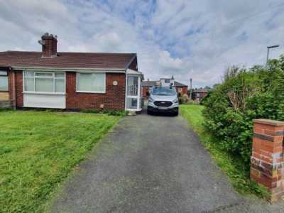 Bungalow For Rent in Oldham, United Kingdom